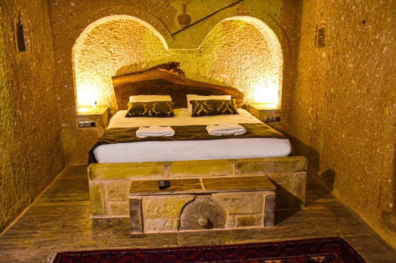 https://cappadocia-cave-house-urgup.bookeder.com/data/Photos/OriginalPhoto/9688/968897/968897836/Cappadocia-Cave-House-Hotel-Urgup-Exterior.JPEG